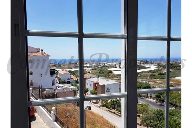 4 sovrum Villa till salu i Torrox Pueblo, Torrox med pool garage - 530 000 € (Ref: 10076407)