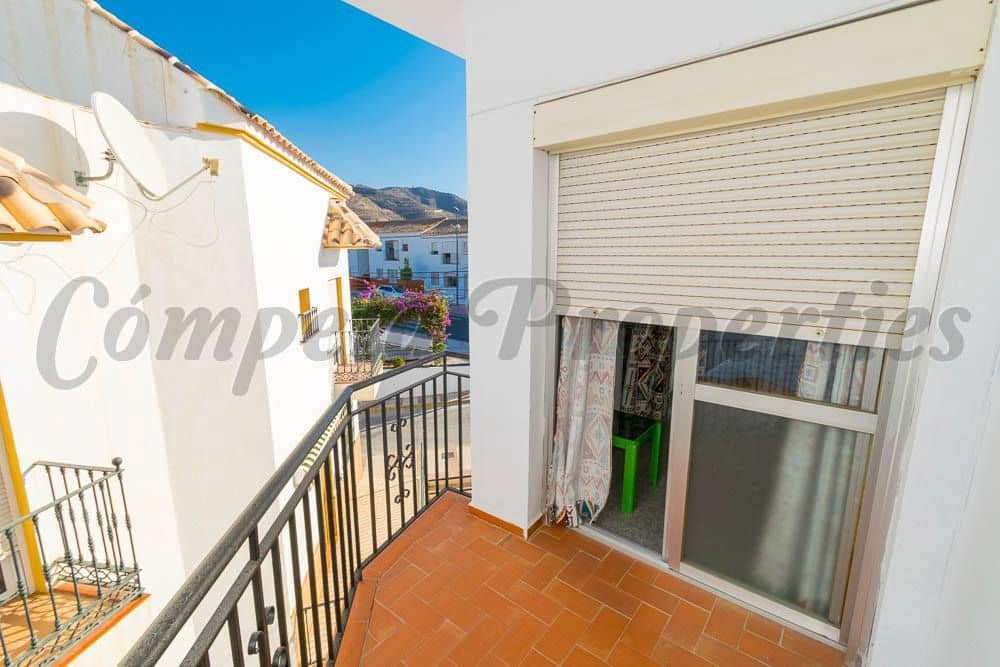 5 quarto Casa em Banda para venda em Torrox - 205 000 € (Ref: 10076409)