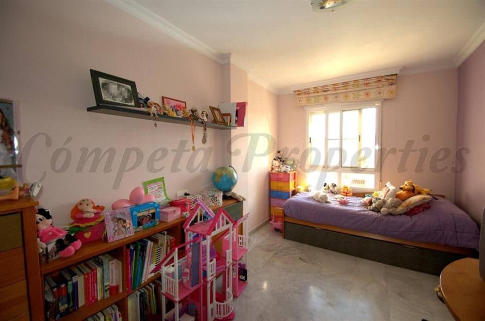 3 soverom Rekkehus til salgs i Torre del Mar med garasje - € 550 000 (Ref: 10076411)