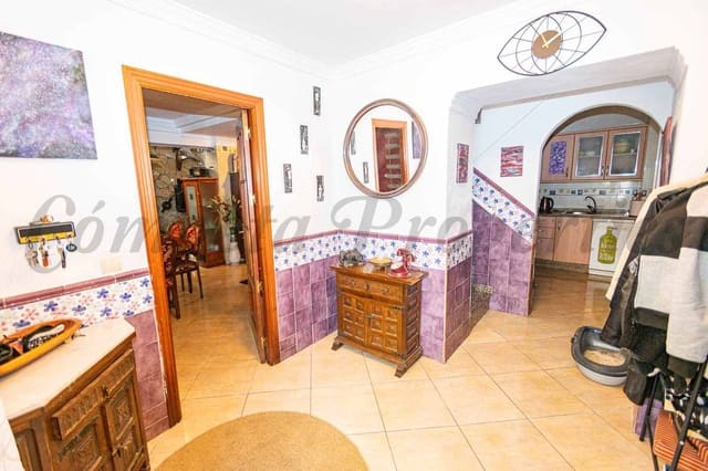 4 quarto Casa em Banda para venda em Torrox Pueblo, Torrox - 295 000 € (Ref: 10076415)