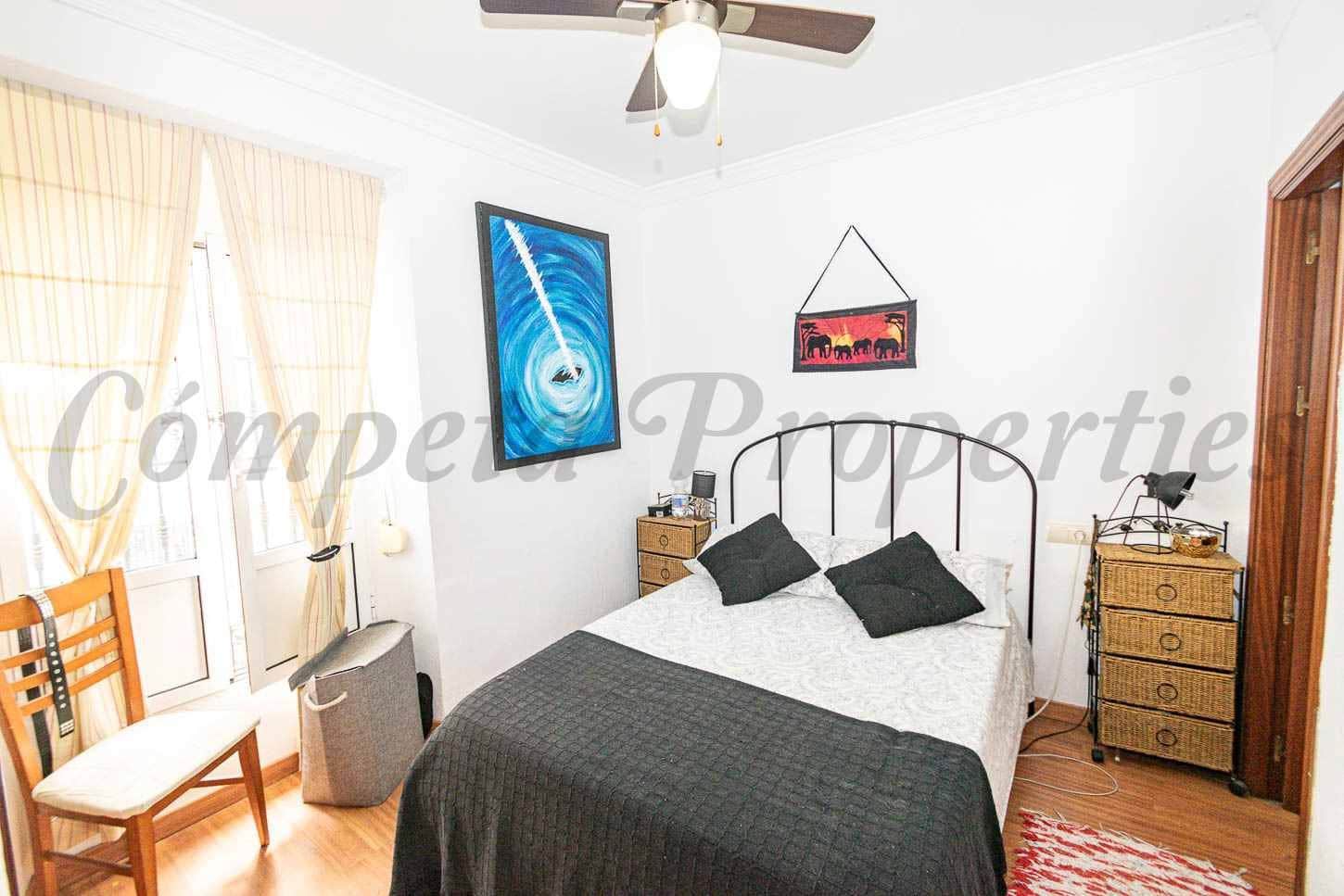 4 soverom Hus til salgs i Torrox - € 295 000 (Ref: 10076415)