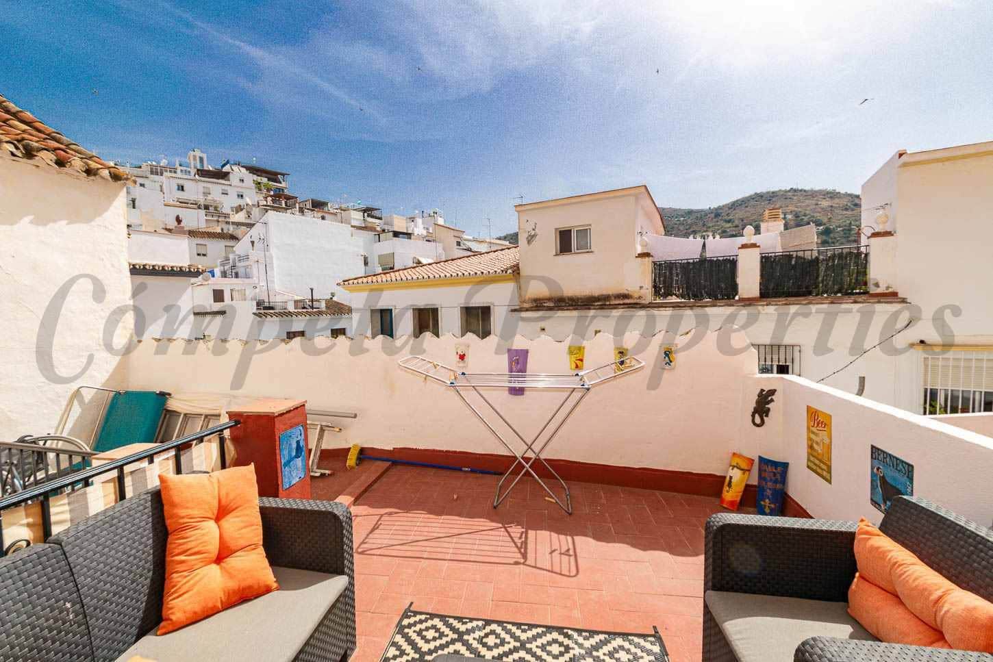 4 soverom Hus til salgs i Torrox - € 295 000 (Ref: 10076415)