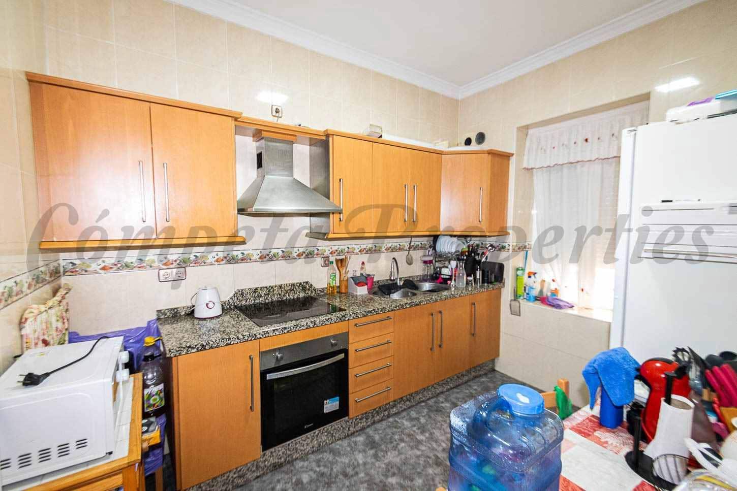 3 slaapkamer Huis te koop in Torrox - € 250.000 (Ref: 10076416)