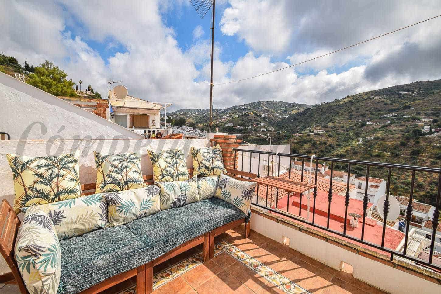 2 sovrum Hus till salu i Torrox - 199 000 € (Ref: 10076417)