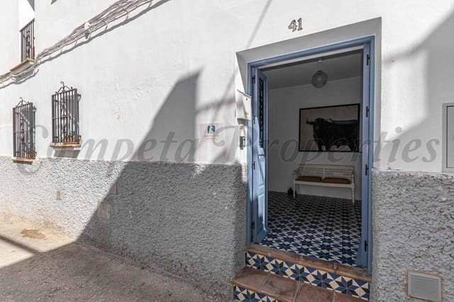 3 slaapkamer Huis voor vakantieverhuur in Cómpeta - € 990 (Ref: 10076419)