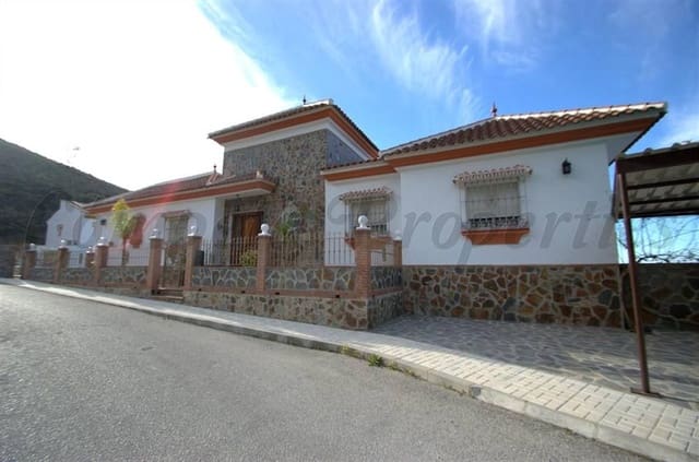 5 Zimmer Ferienhaus in Cómpeta mit Pool Garage - 2.040 € (Ref: 10076420)