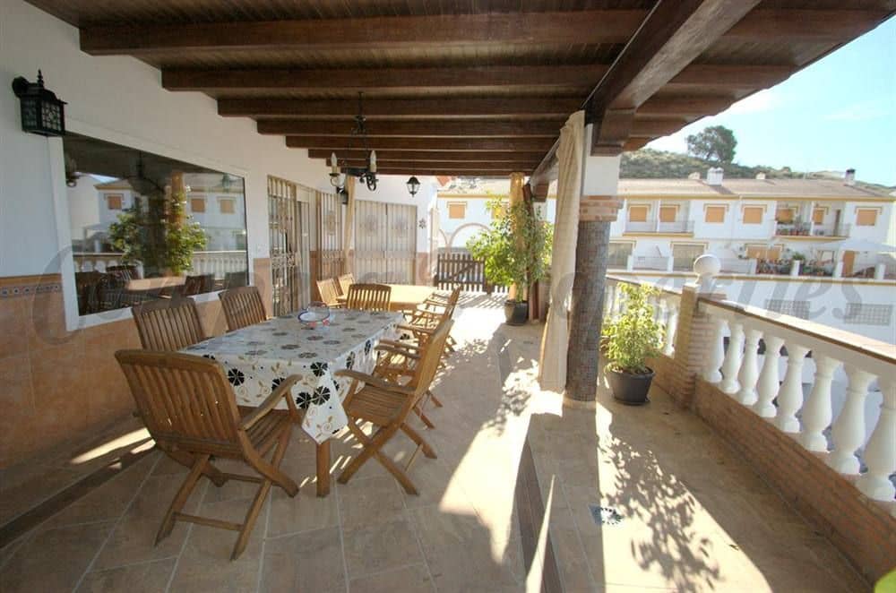 5 Zimmer Ferienhaus in Competa mit Pool Garage - 2.040 € (Ref: 10076420)