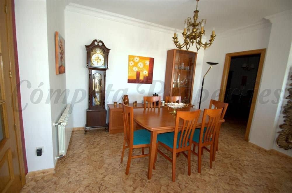 5 Zimmer Ferienhaus in Competa mit Pool Garage - 2.040 € (Ref: 10076420)