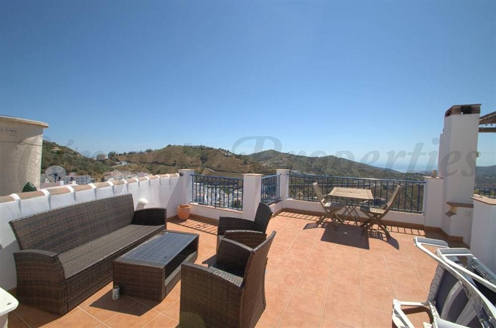 2 quarto Casa em Banda para arrendamento para férias em Competa - 500 € (Ref: 10076421)