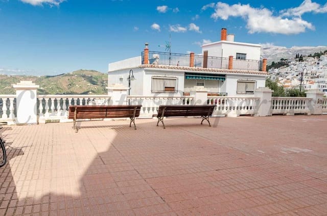 4 bedroom Townhouse for sale in Cómpeta - € 137,000 (Ref: 10076422)