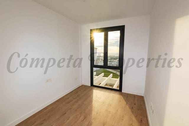 2 makuuhuone Huoneisto myytävänä paikassa El Peñoncillo, Torrox mukana uima-altaan 
autotalli - 347 000 € (Ref: 10076423)