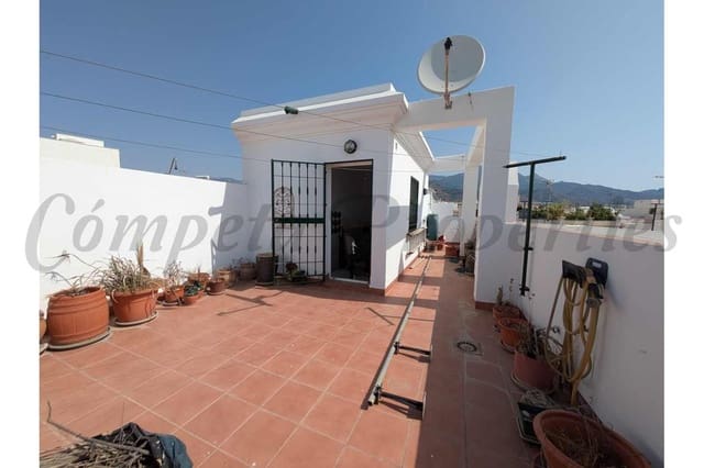 Apartamento de 2 habitaciones en Centro, Nerja en venta - 389.000 € (Ref: 10076424)