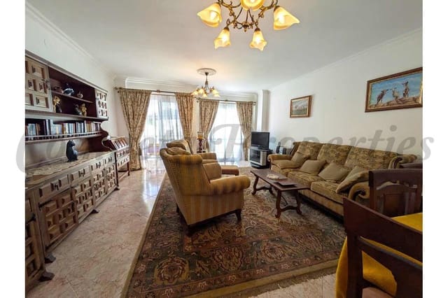 Apartamento de 2 habitaciones en Centro, Nerja en venta - 389.000 € (Ref: 10076424)
