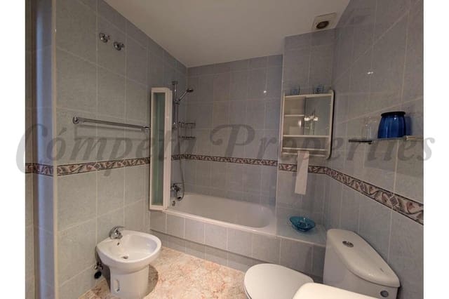 Apartamento de 2 habitaciones en Centro, Nerja en venta - 389.000 € (Ref: 10076424)