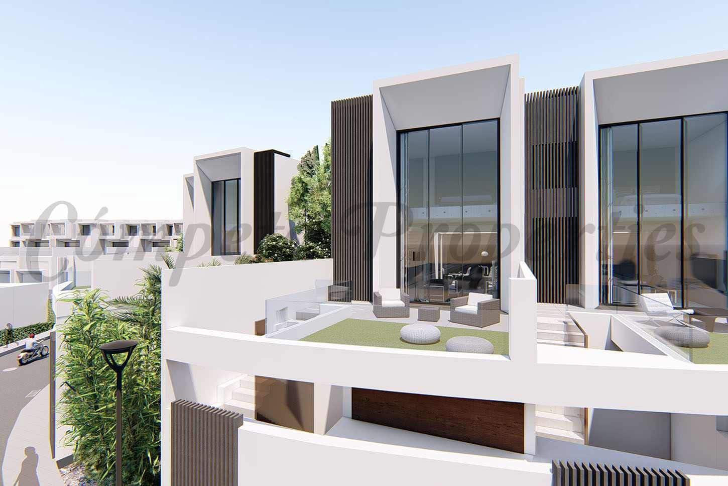 3 slaapkamer Rijtjeshuis te koop in El Penoncillo met zwembad garage - € 650.000 (Ref: 10076426)