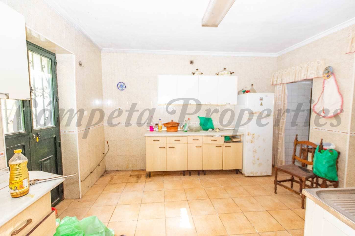 Casa de 6 habitaciones en Nerja en venta con garaje - 715.000 € (Ref: 10076430)