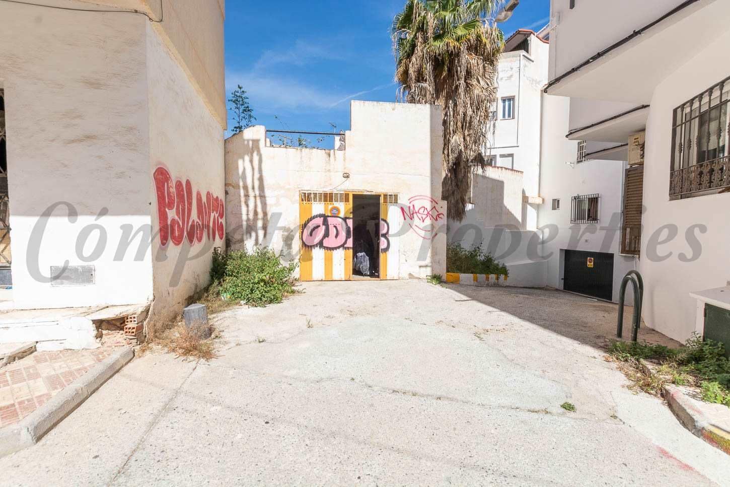 Casa de 6 habitaciones en Nerja en venta con garaje - 715.000 € (Ref: 10076430)