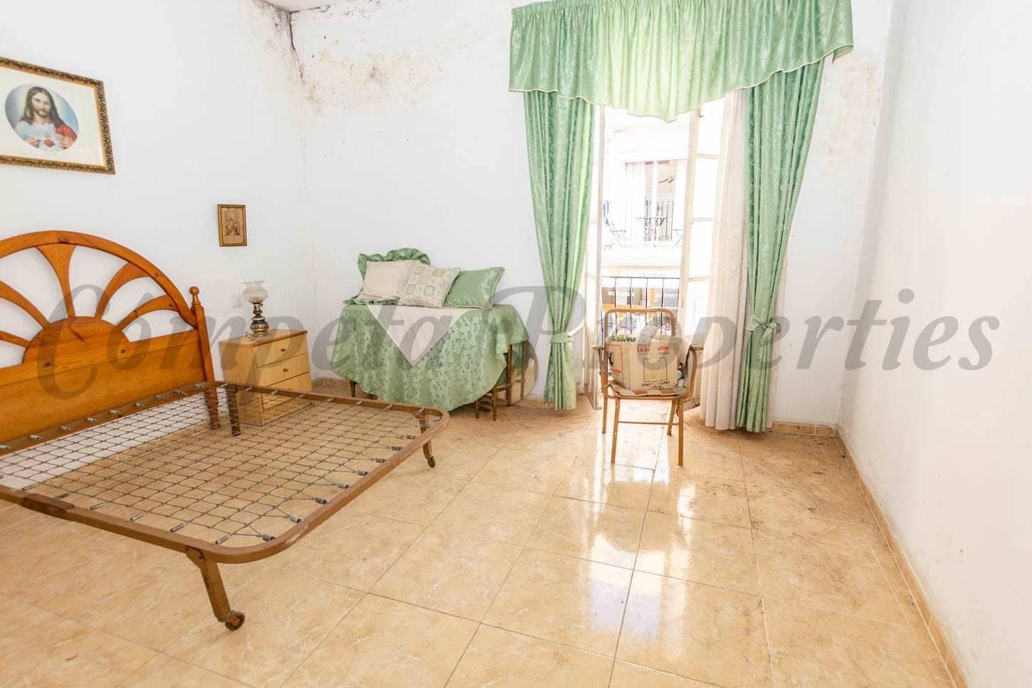 Casa de 6 habitaciones en Nerja en venta con garaje - 715.000 € (Ref: 10076430)