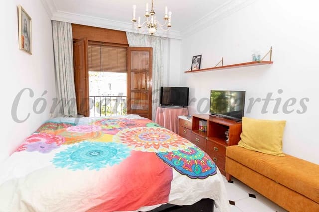 8 sovrum Kommersiell till salu i Centro, Nerja - 950 000 € (Ref: 10076431)