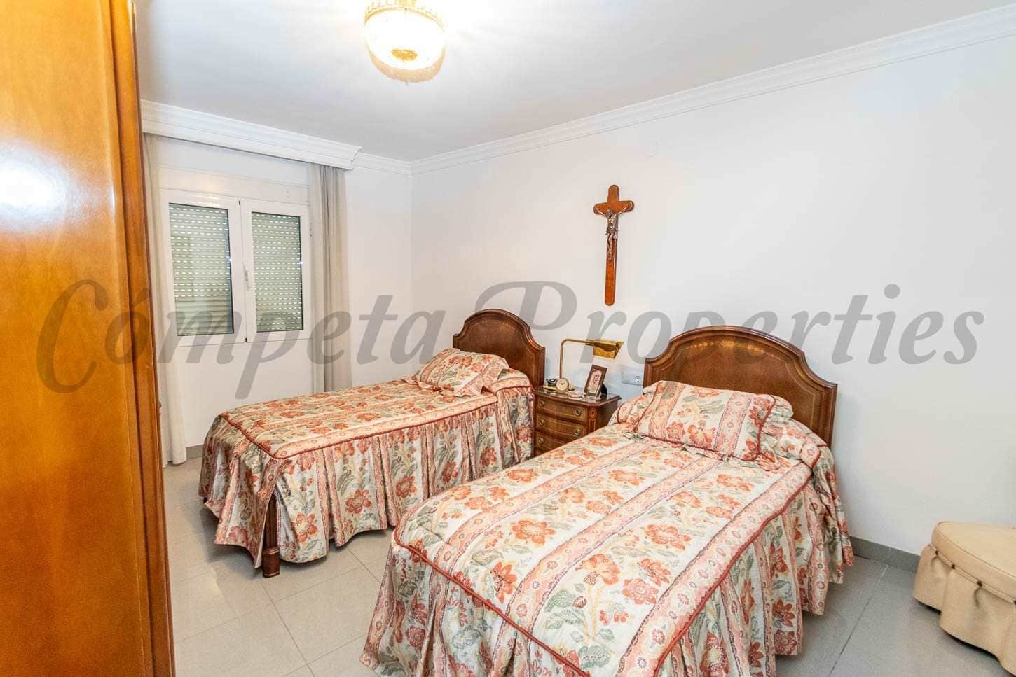 4 soverom Hus til salgs i Nerja - € 650 000 (Ref: 10076432)