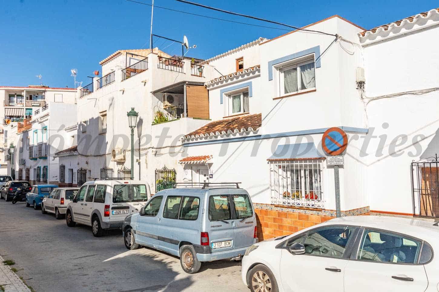 3 sypialnia Dom na sprzedaż w Nerja - 330 000 € (Ref: 10076435)