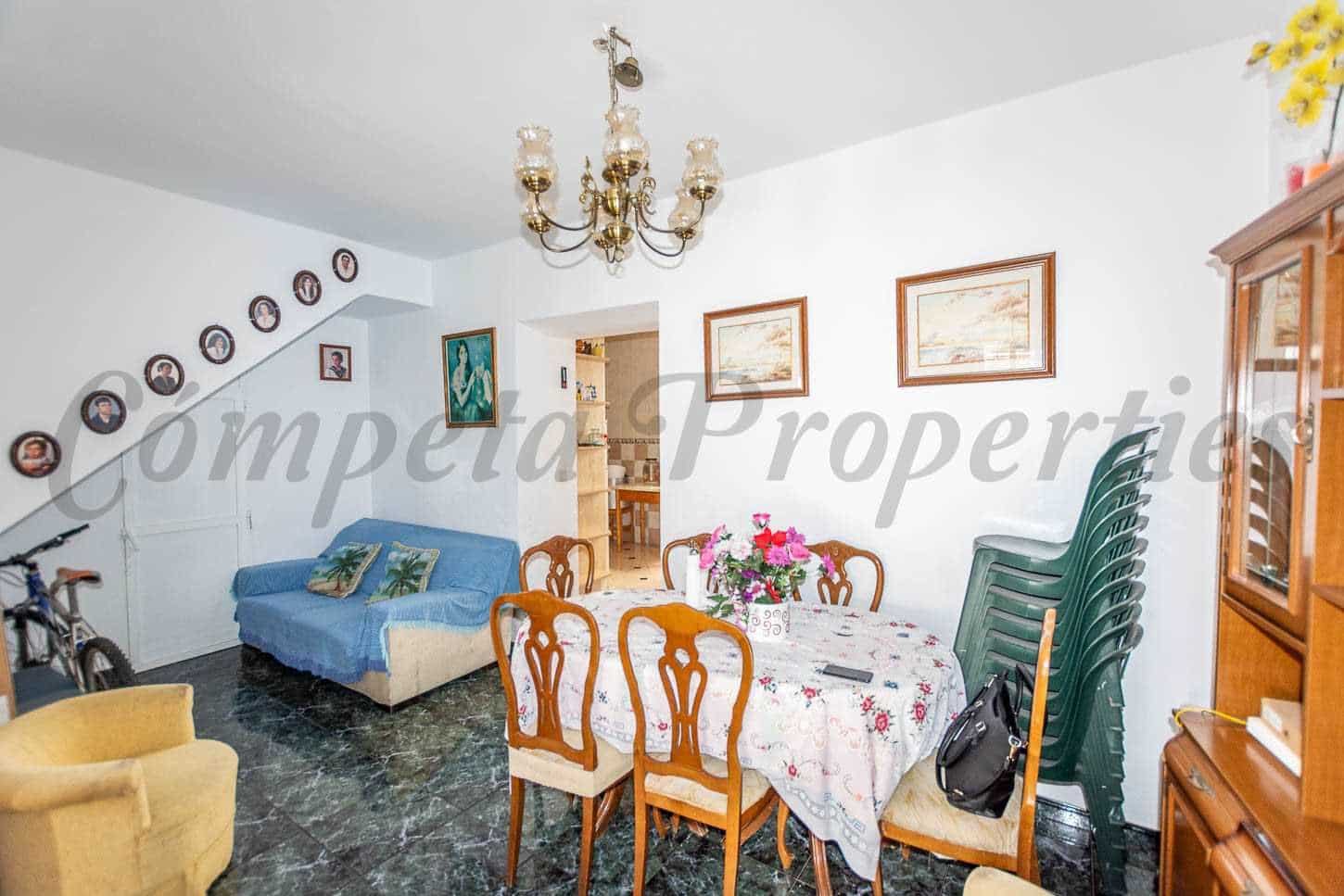 3 sypialnia Dom na sprzedaż w Nerja - 336 000 € (Ref: 10076437)