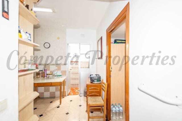 3 makuuhuone Omakotitalo myytävänä paikassa Centro, Nerja - 336 000 € (Ref: 10076437)
