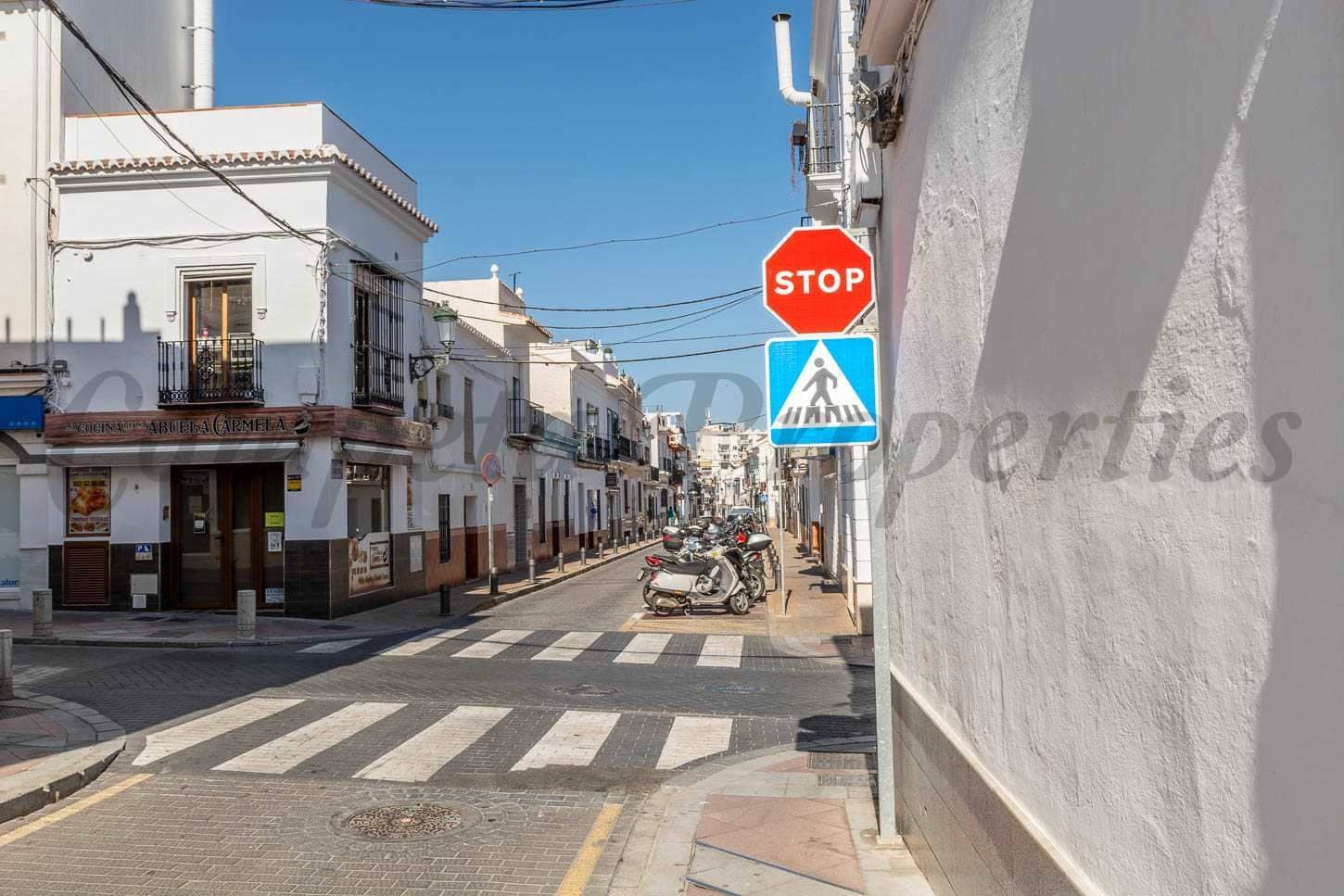 3 sypialnia Dom na sprzedaż w Nerja - 336 000 € (Ref: 10076437)