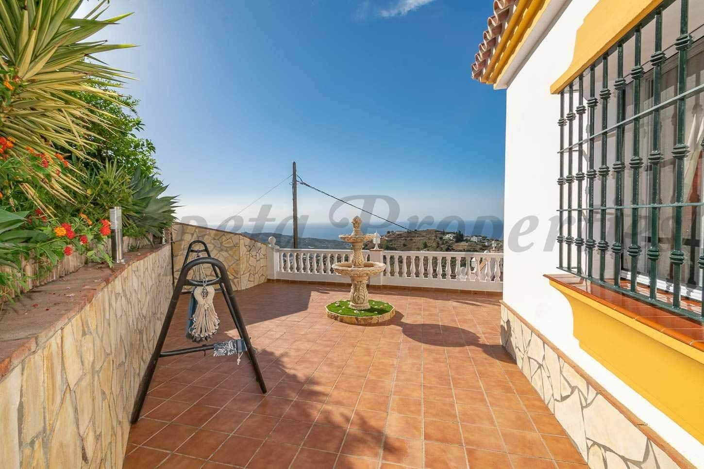 2 camera da letto Finca/Casa di Campagna da affittare in Torrox con piscina garage - 1.300 € (Rif: 10078337)