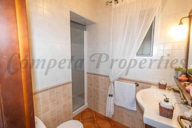 2 camera da letto Finca/Casa di Campagna da affittare in Torrox Pueblo, Torrox con piscina garage - 1.300 € (Rif: 10078337)