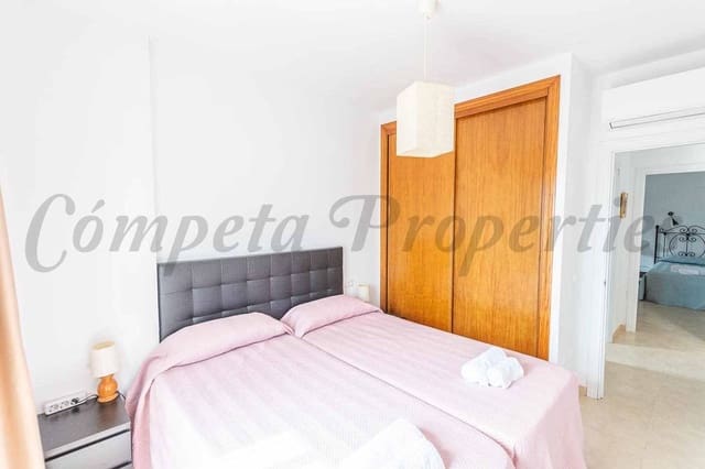 2 bedroom Apartment for rent in Nueva Nerja, Nerja with pool - € 950 (Ref: 10078338)