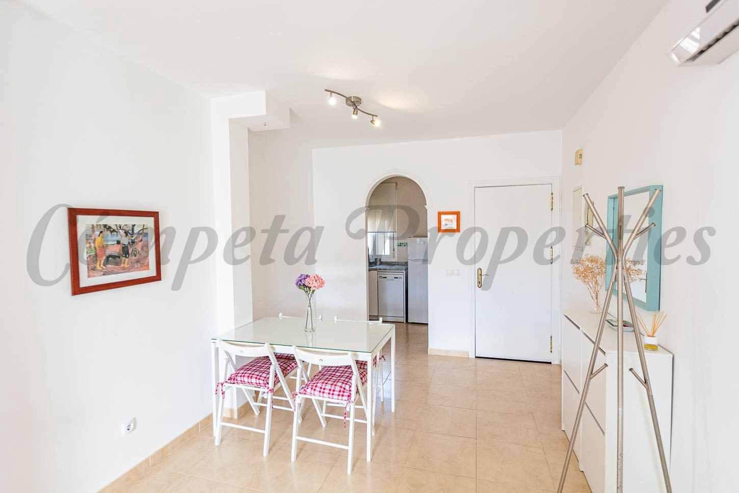 2 bedroom Apartment for rent in Nerja with pool - € 950 (Ref: 10078338)