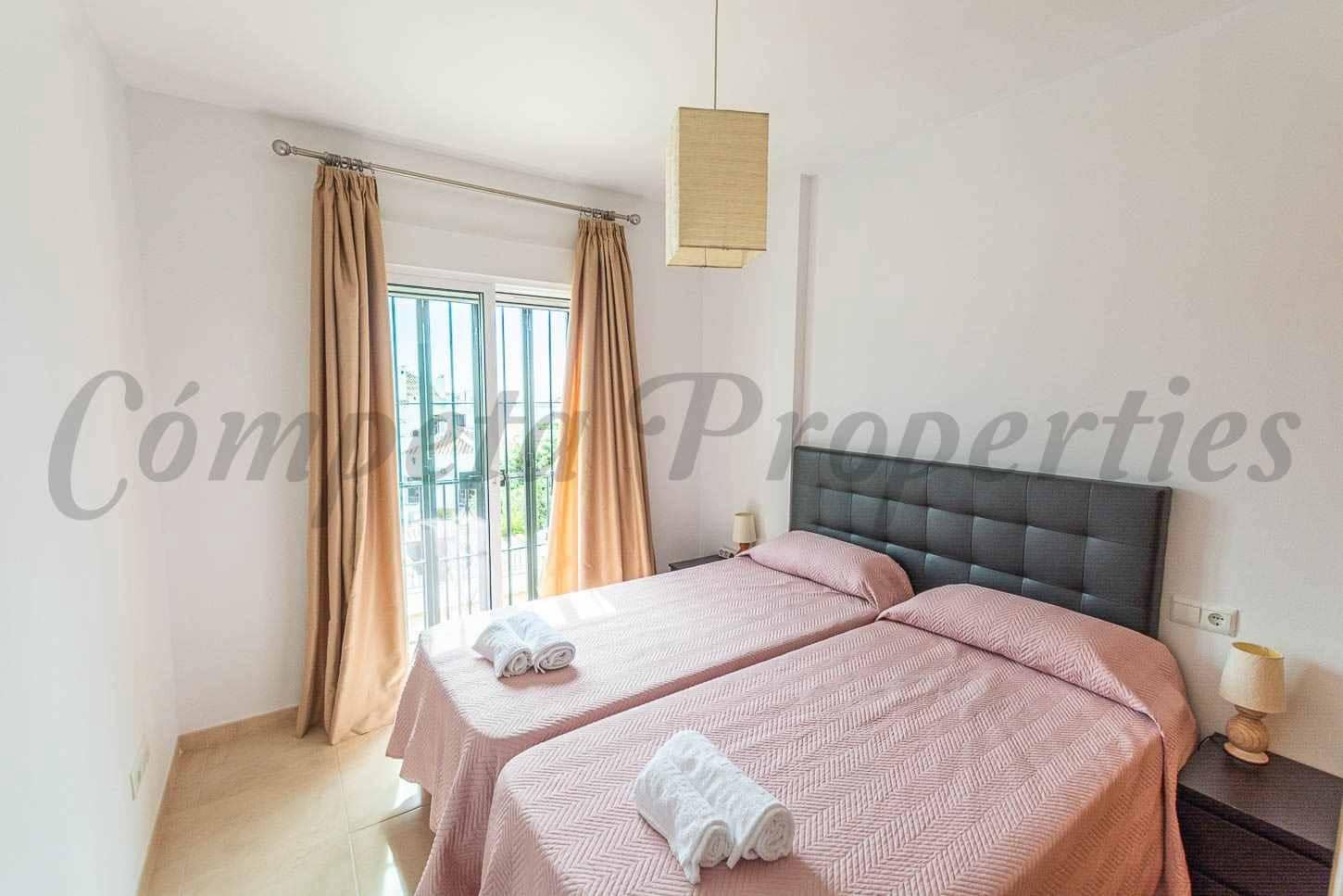 2 bedroom Apartment for rent in Nerja with pool - € 950 (Ref: 10078338)