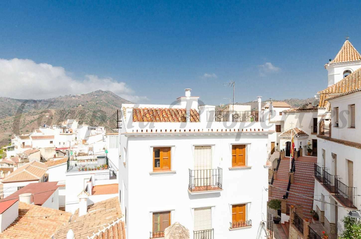 3 camera da letto Casa in vendita in Sayalonga - 199.000 € (Rif: 10081197)