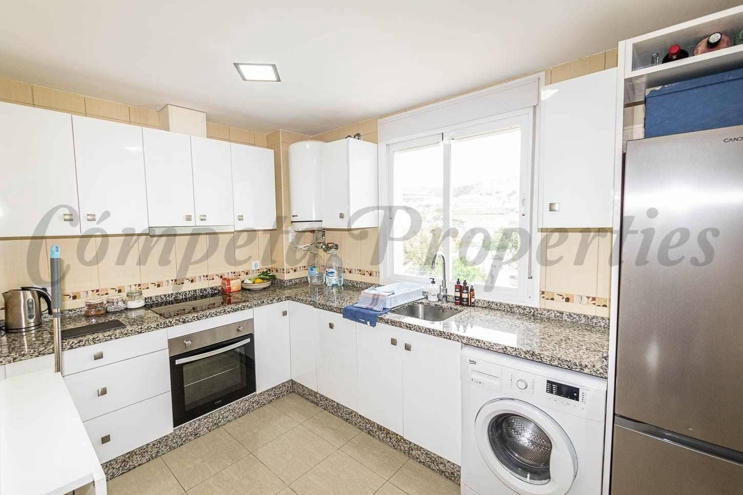 1 camera da letto Appartamento in vendita in Torrox-Costa con piscina garage - 195.000 € (Rif: 10090871)