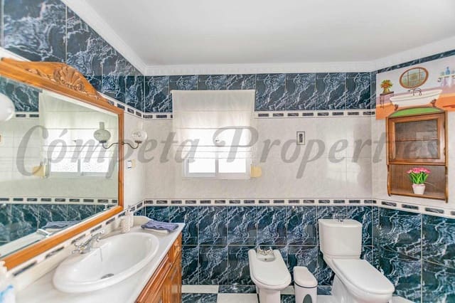 4 Zimmer Haus zu vermieten in Cómpeta - 1.000 € (Ref: 10094615)