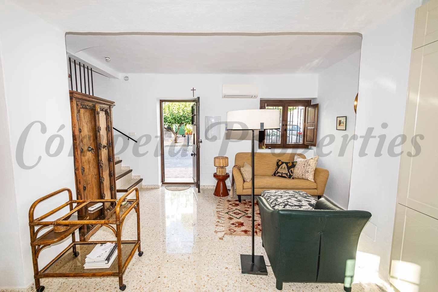 2 makuuhuone Omakotitalo myytävänä paikassa Torrox - 250 000 € (Ref: 10098380)