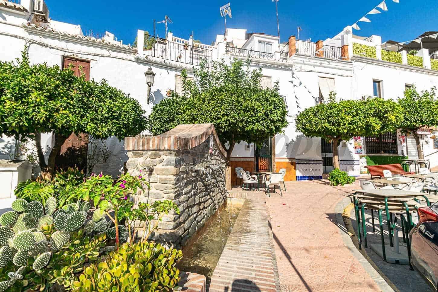 2 makuuhuone Omakotitalo myytävänä paikassa Torrox - 250 000 € (Ref: 10098380)