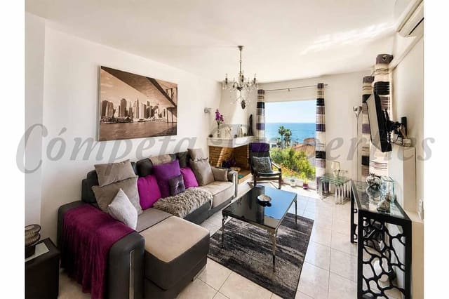 2 soveværelse Byhus til salg i El Peñoncillo, Torrox med swimmingpool - € 330.000 (Ref: 10098381)