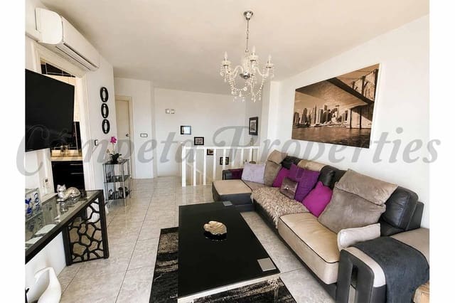 2 soveværelse Byhus til salg i El Peñoncillo, Torrox med swimmingpool - € 330.000 (Ref: 10098381)