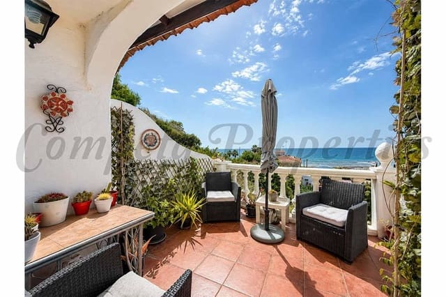 2 soveværelse Byhus til salg i El Peñoncillo, Torrox med swimmingpool - € 330.000 (Ref: 10098381)