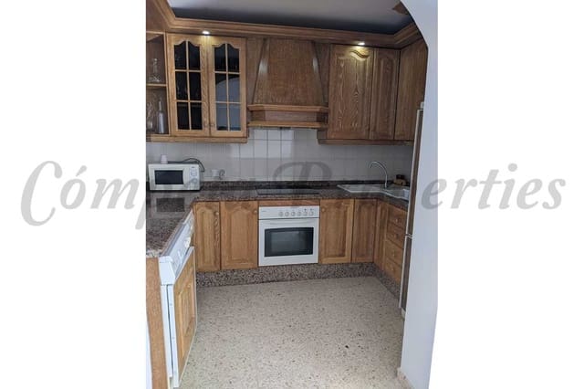 Apartamento de 1 habitación en Torrox en alquiler con piscina - 850 € (Ref: 10129432)