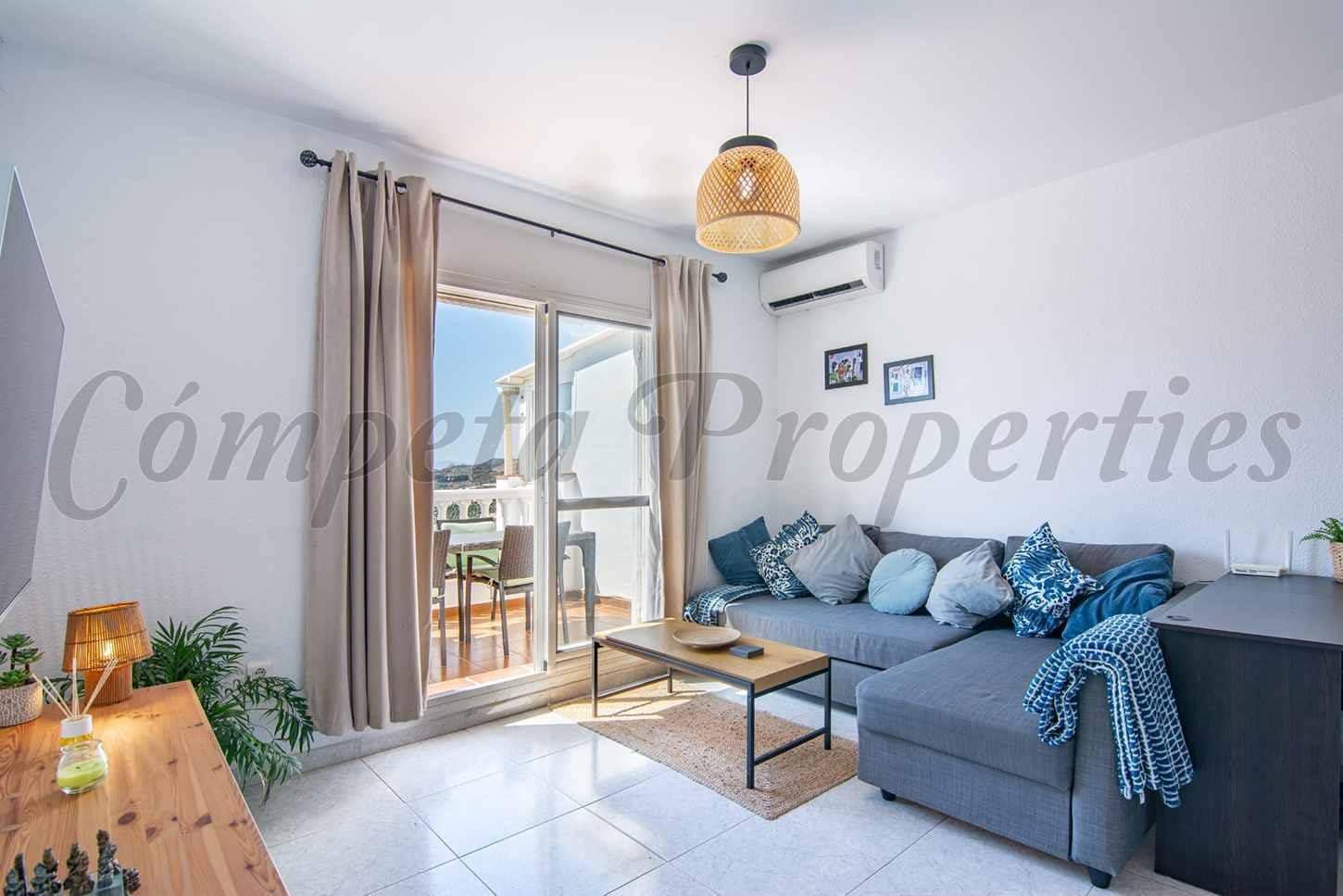 2 quarto Apartamento para arrendar em Torrox Park com piscina - 750 € (Ref: 10129433)