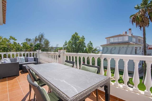 2 quarto Apartamento para arrendar em Torrox Park, Torrox com piscina - 750 € (Ref: 10129433)