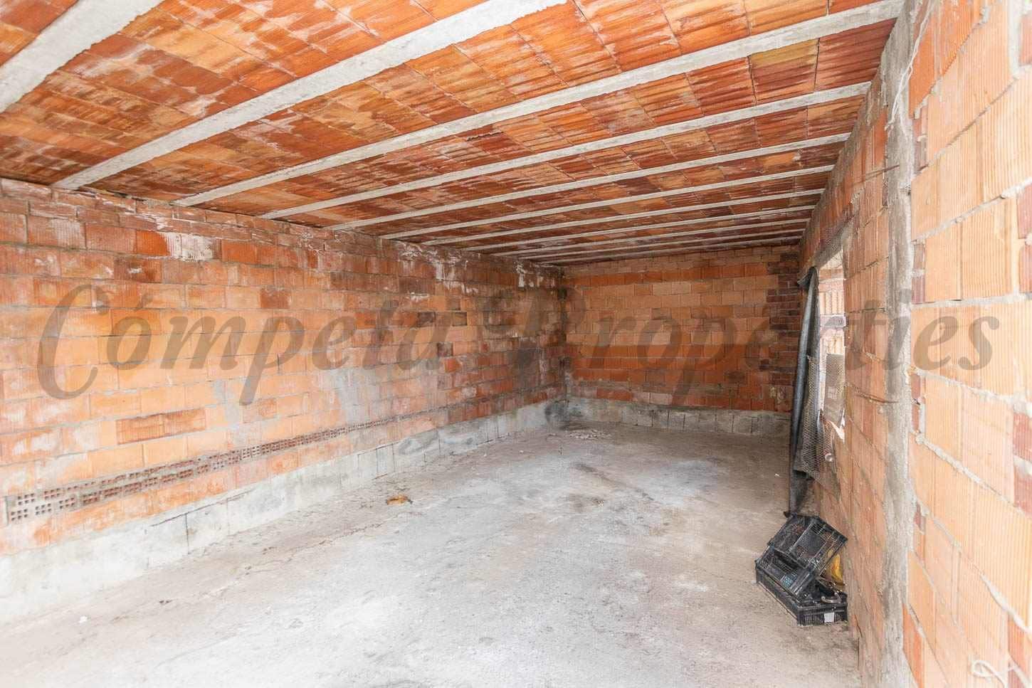 2 makuuhuone Omakotitalo myytävänä paikassa Corumbela mukana 
autotalli - 55 000 € (Ref: 10130489)