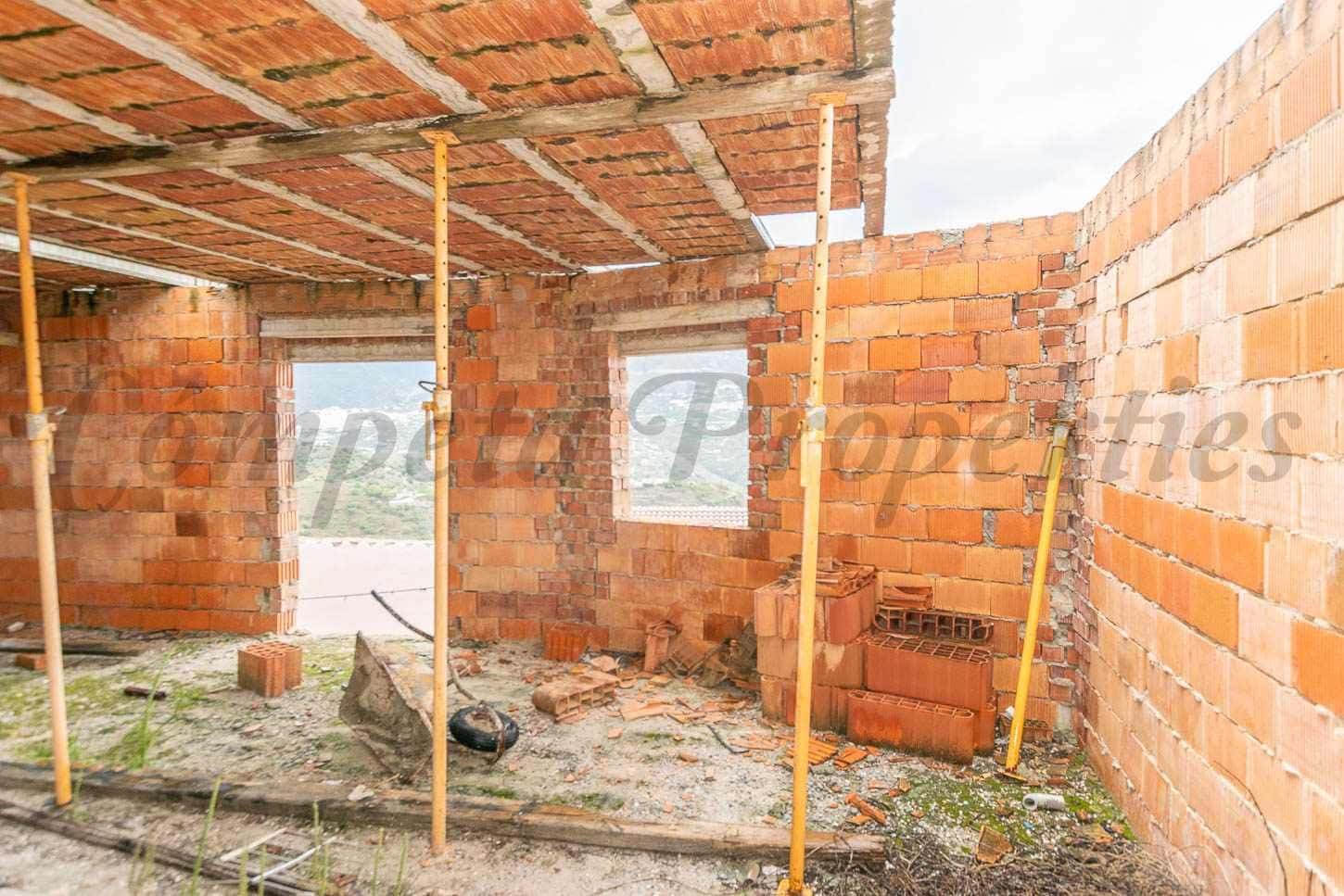 2 makuuhuone Omakotitalo myytävänä paikassa Corumbela mukana 
autotalli - 55 000 € (Ref: 10130489)