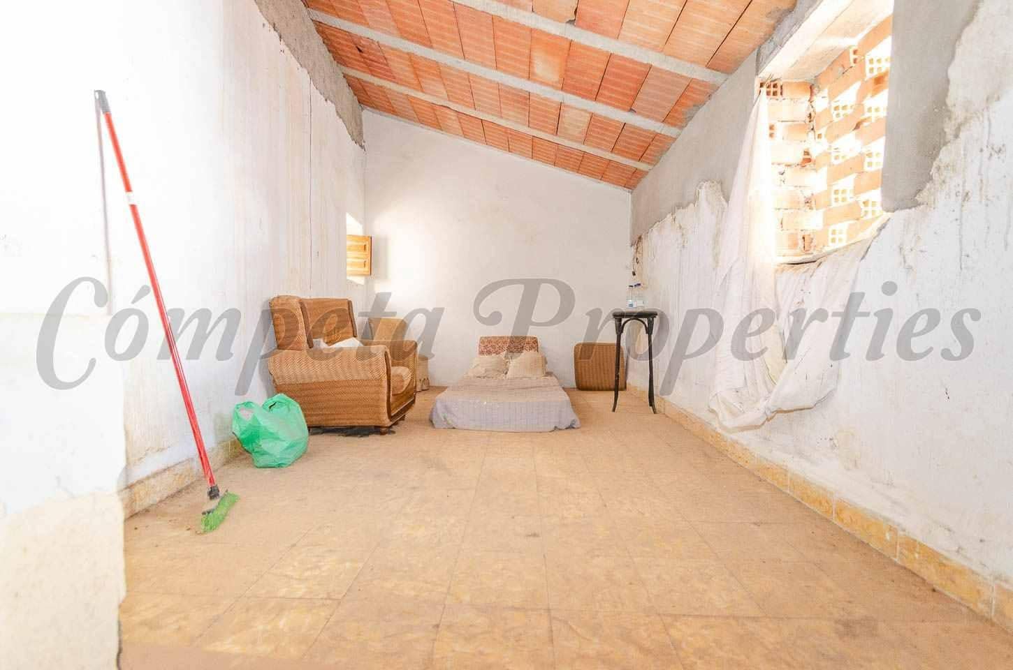1 makuuhuone Omakotitalo myytävänä paikassa Salares - 37 500 € (Ref: 10132762)