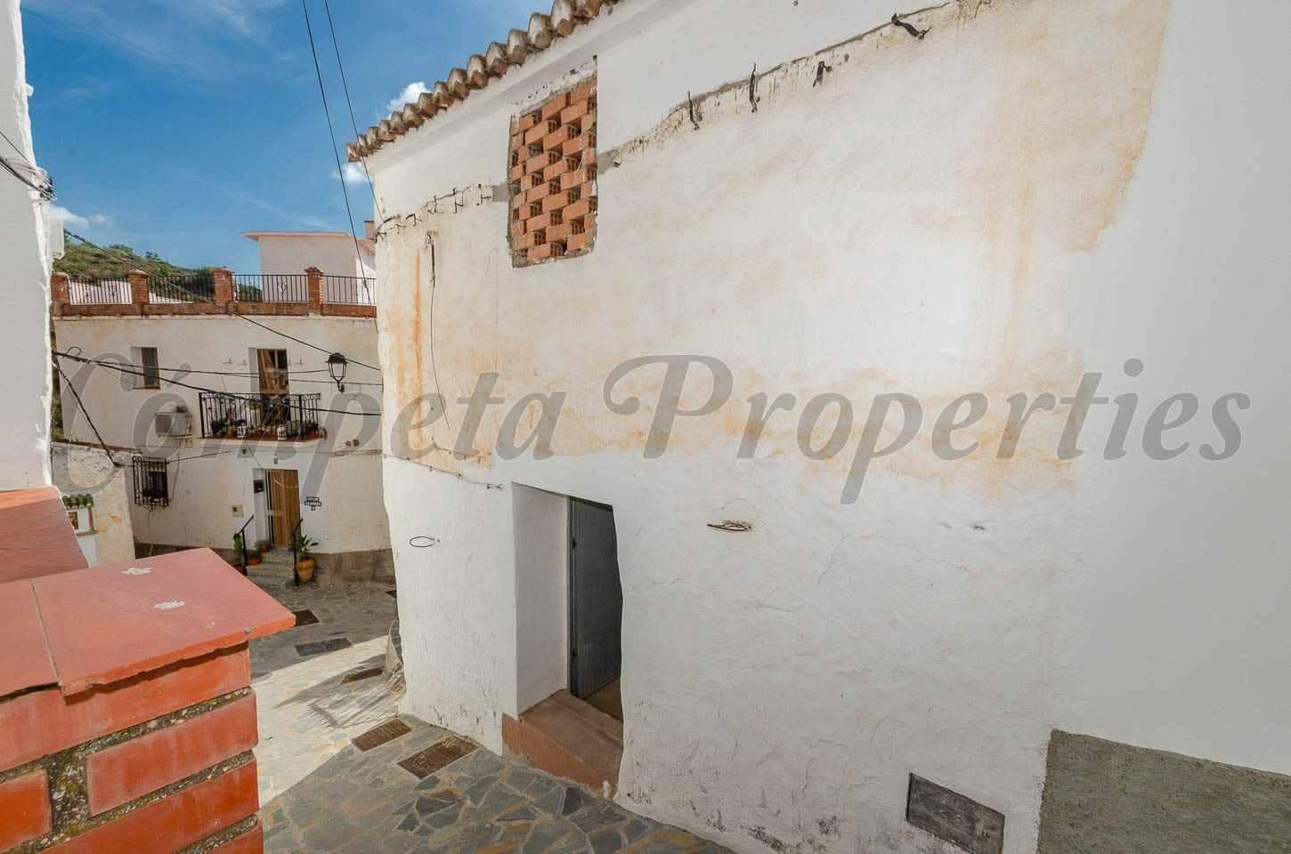 1 makuuhuone Omakotitalo myytävänä paikassa Salares - 37 500 € (Ref: 10132762)