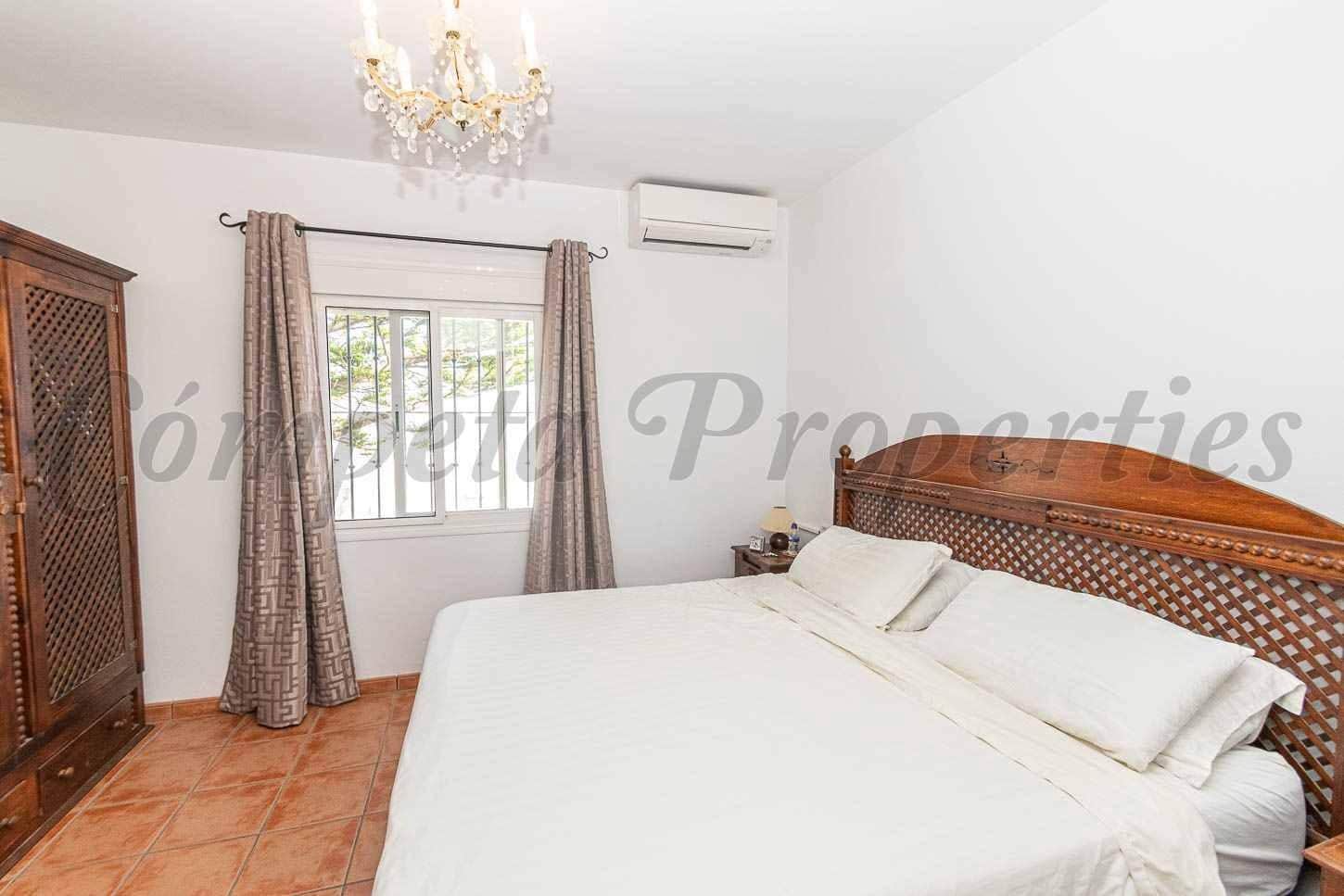 3 Zimmer Finca/Landgut zu verkaufen in Torrox mit Pool Garage - 525.000 € (Ref: 10136037)