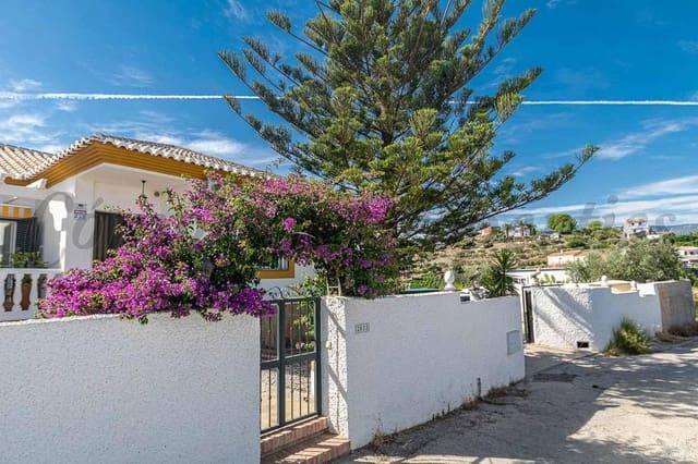 3 Zimmer Finca/Landgut zu verkaufen in Torrox Pueblo, Torrox mit Pool Garage - 525.000 € (Ref: 10136037)